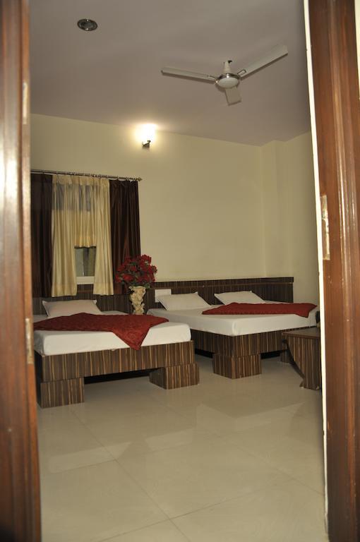Hotel Metro Jaipur Bagian luar foto