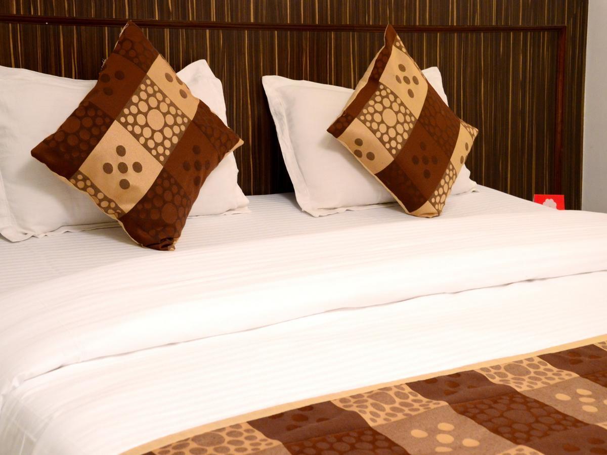 Hotel Metro Jaipur Bagian luar foto