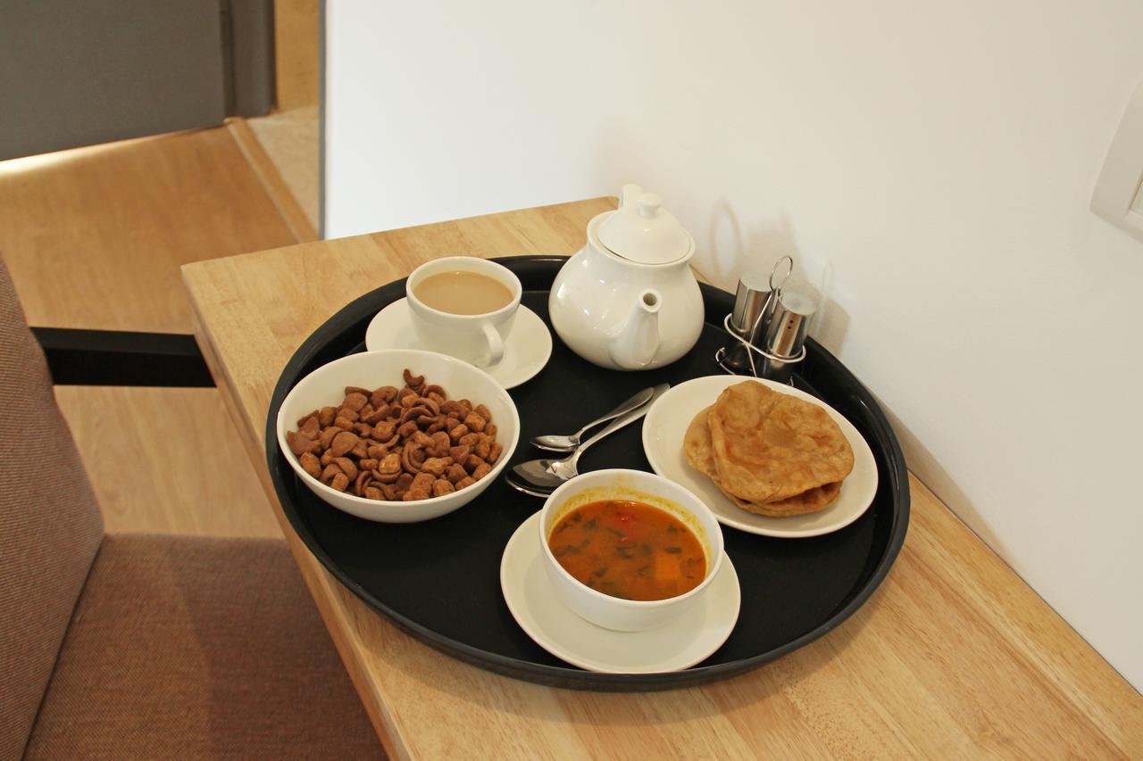 Hotel Metro Jaipur Bagian luar foto