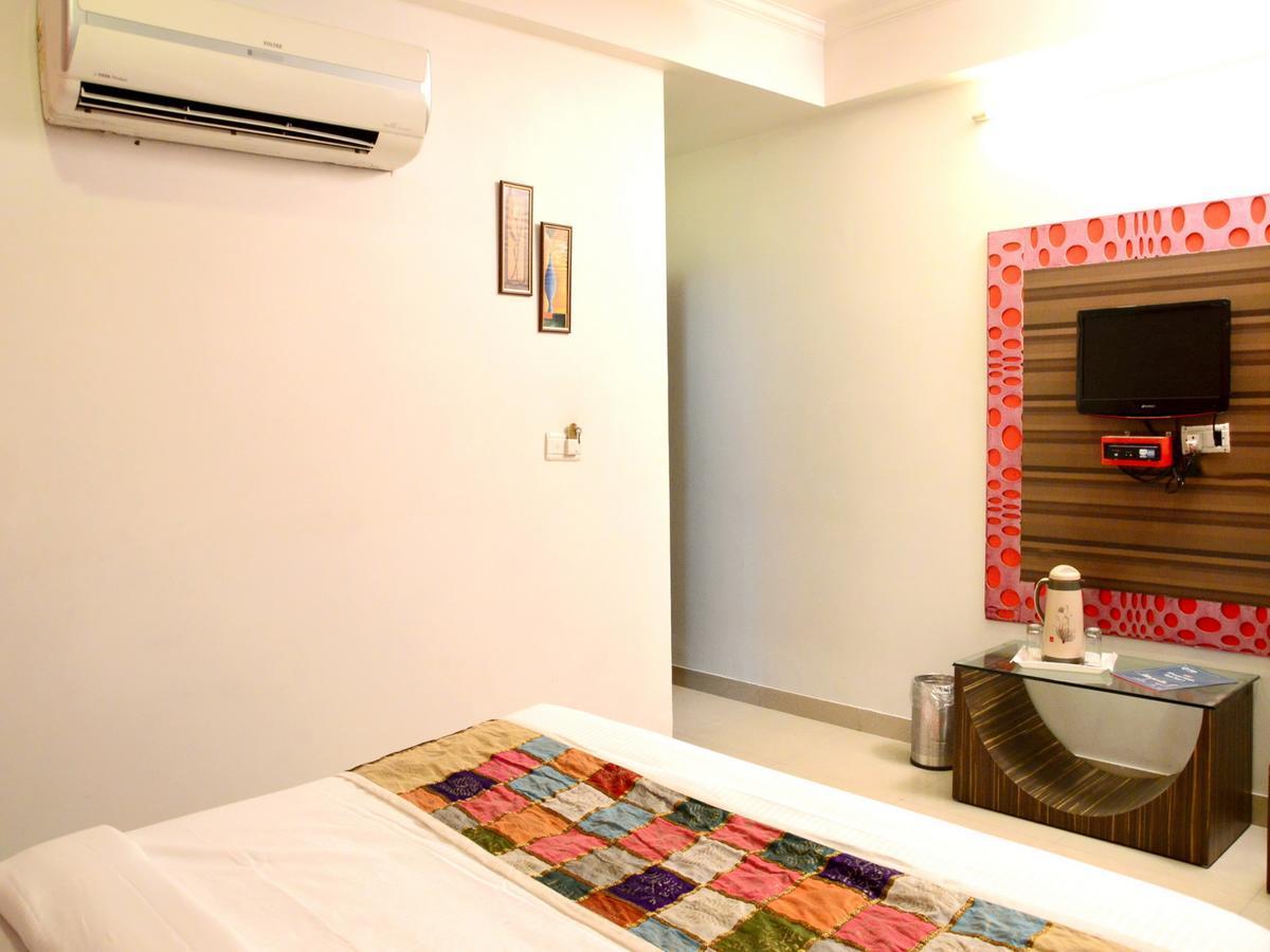Hotel Metro Jaipur Bagian luar foto