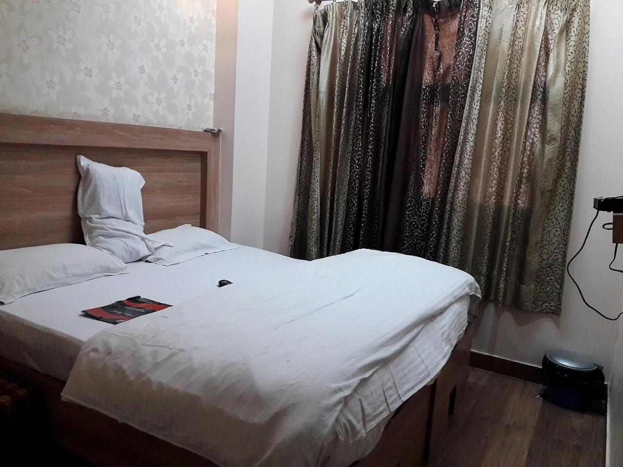 Hotel Metro Jaipur Bagian luar foto